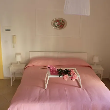 招待所 Bouquet Di Fiori Penne